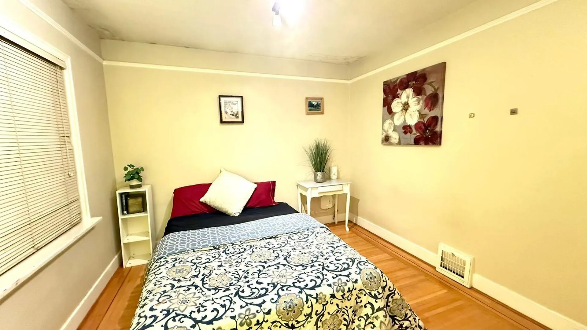Vancouver Private Room In Budget - Near Transit, Shopping, Ubc & Downtown Δωμάτια σε οικογενειακή κατοικία