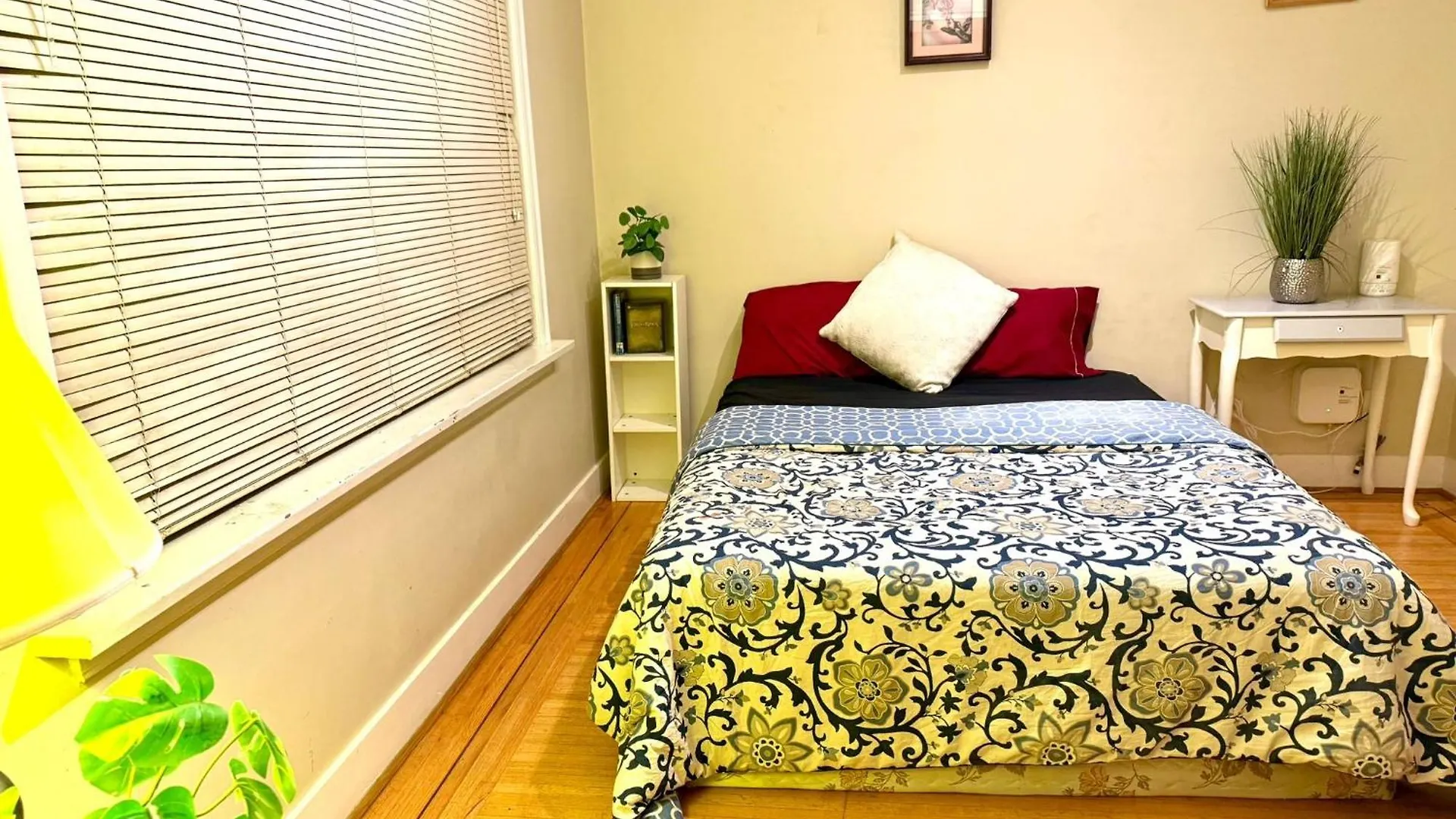 Δωμάτια σε οικογενειακή κατοικία Vancouver Private Room In Budget - Near Transit, Shopping, Ubc & Downtown Καναδάς