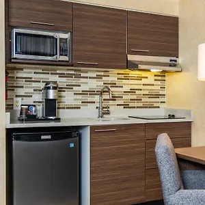 Grand Park & Downtown Vancouver, Ascend Collection מלון